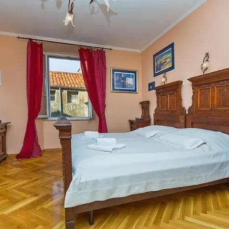 Hotel Amoret