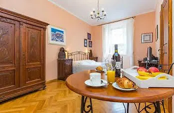 Amoret Hotel 3*