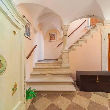 Amoret Hotel 3*